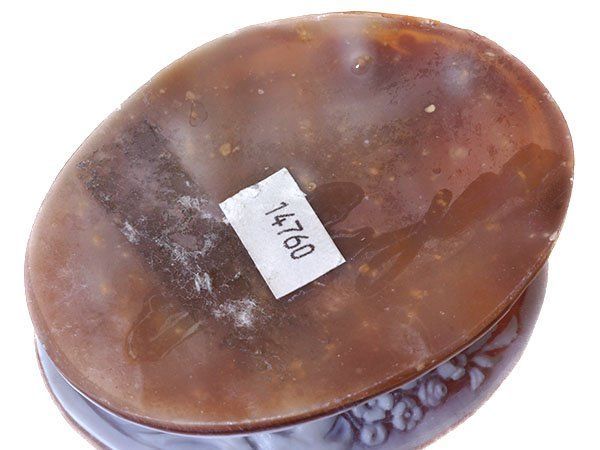 ジュエリー極】作家品サイン有り お洒落な貴婦人と花の彫刻 高級シェル