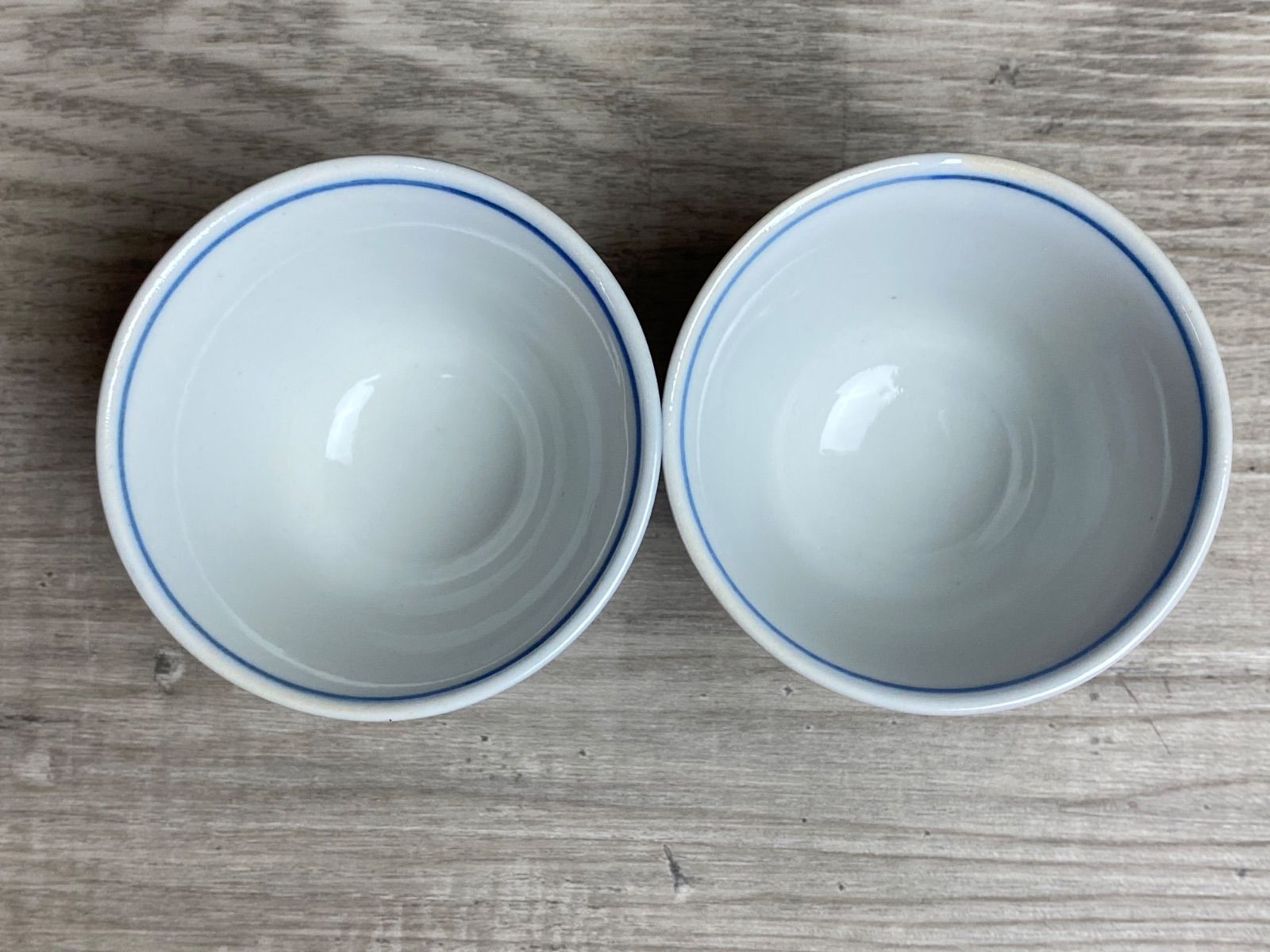 【ぐい呑・盃】 釉裏銀彩 ぐい呑み 九谷焼 中田一於　共箱　R1191ダU ぐい呑・盃】 釉裏銀彩 ぐい呑み 九谷焼 中田一於 共箱 R1191ダU