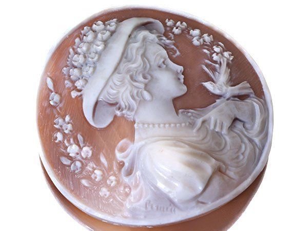 ジュエリー極】小鳥と遊ぶ華やかな女性の彫刻 高級ブルーストーン