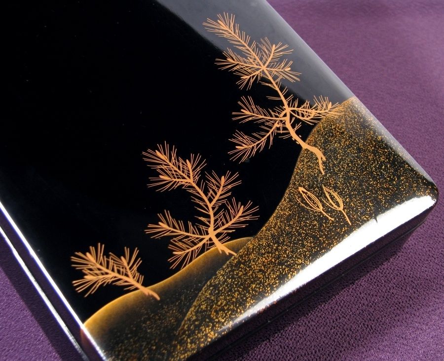 時代 平安美楽堂造 硯箱 内底梨地 若松蒔絵 幅：26cm 共箱/25k034