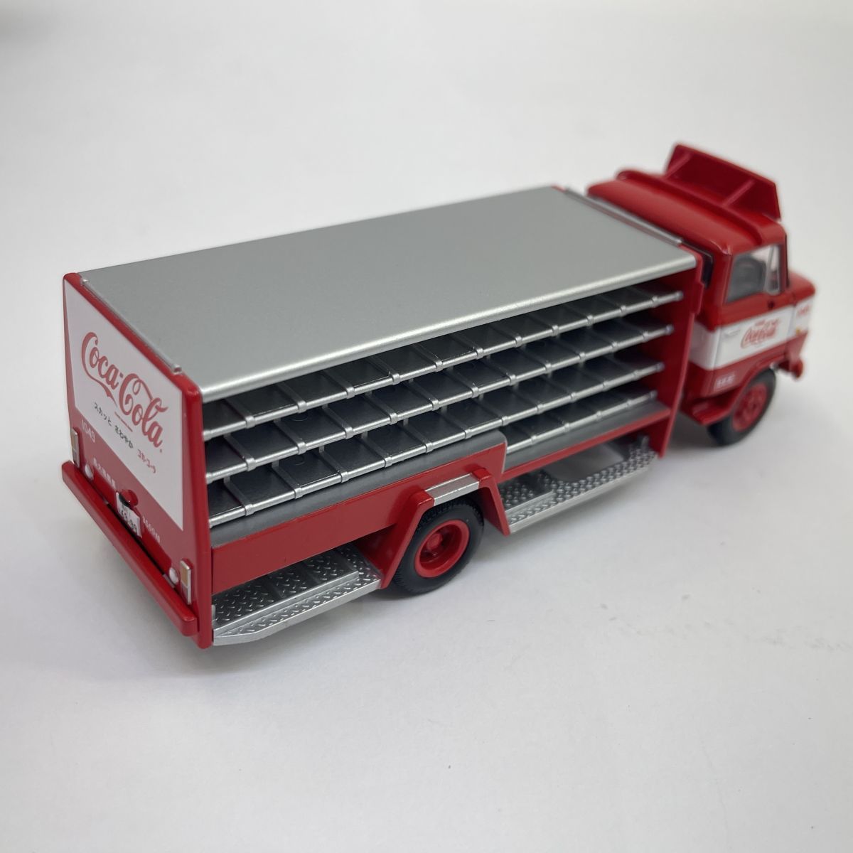 トミカリミテッドヴィンテージ LV-92a 日産 3.5トントラック ルート