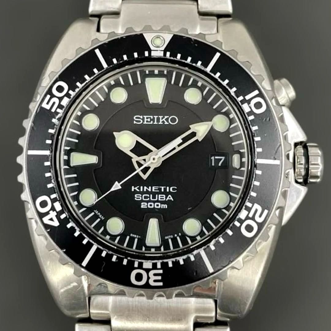 二次電池交換済】SEIKO KINETIC ダイバーズウォッチ 5M62-0BL0 黒文字
