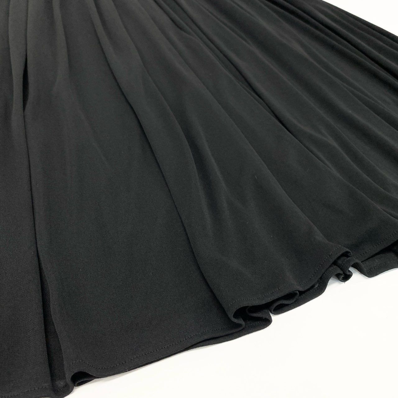 新品未使用　LEONARD カンカン　タイトスカート 38 レオナール　ブラック 楽天市場】レオナール スカートの通販