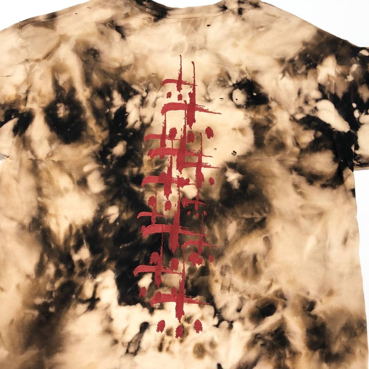 ○★新品未使用　CVTVLIST　ダメージ加工Tシャツ　2　ブリーチ 新品 未使用 CVTVLIST（カタリスト） ダメージ加工Tシャツ 2 ブリーチ