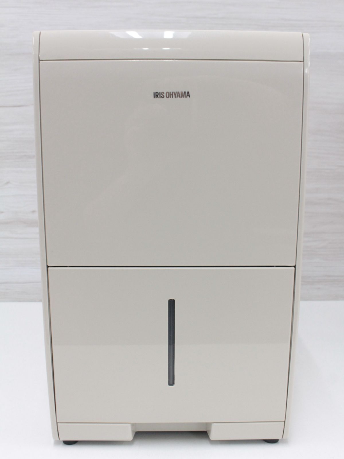 行董】2022年製 アイリスオーヤマ/IRIS OHYAMA 除湿機 KIJC-J56-C 部屋