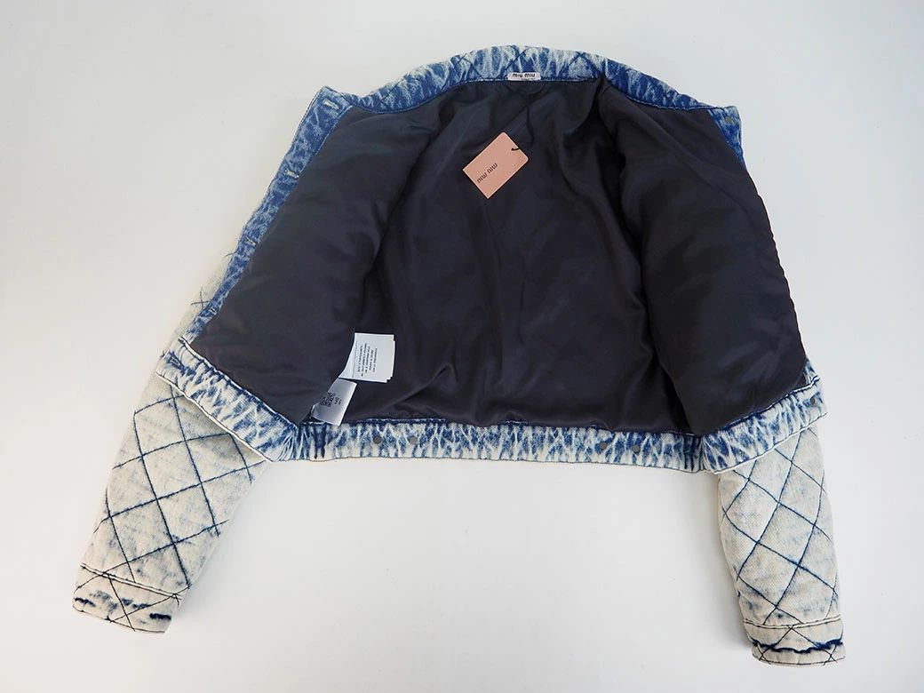 ミュウミュウ ビジューダメージ加工デニムジャケット美品 ミュウミュウ ビジューダメージ加工デニムジャケット美品 - メルカリ