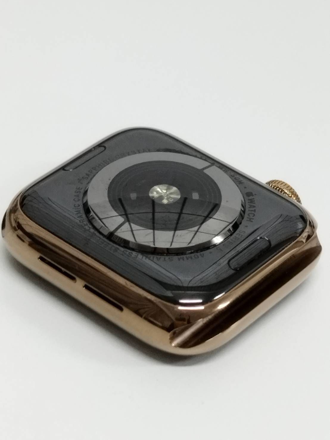 Apple Watch Series 5/GPS+セルラー/40mm/A2156/ゴールドステンレス