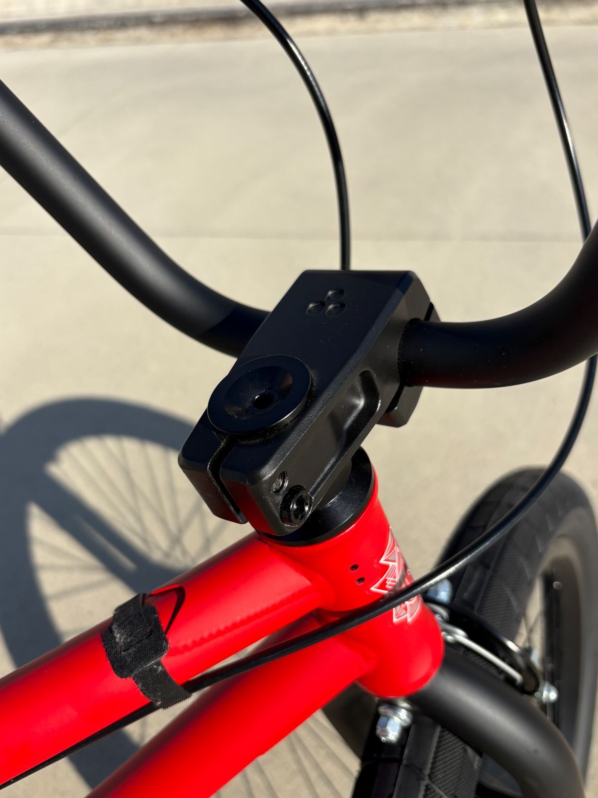 BMX 完成車] FLY BIKES ELECTRON「店舗引き取り限定」 - メルカリ