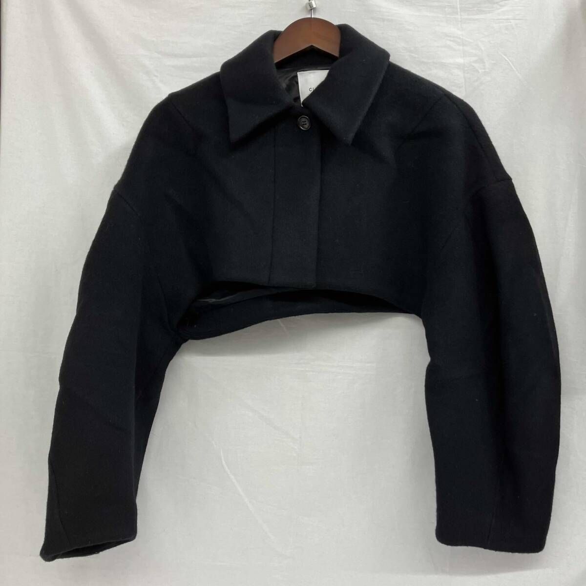 CLANE/ｸﾗﾈ/ROUND SLEEVE SHORT JACKET/ﾗｳﾝﾄﾞｽﾘｰﾌﾞｼｮｰﾄｼﾞｬｹｯﾄ/ﾌﾞﾗｯｸ