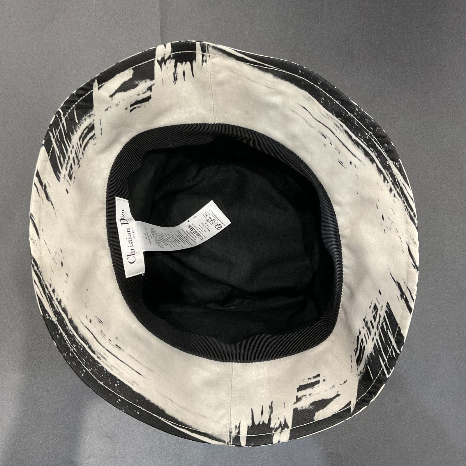 Dior バケットハット エッフェル塔デザイン D25080937 - メルカリ