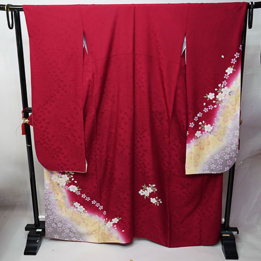 振袖 正絹 着物単品 仕立て上がり 濃赤色 古典柄 桜 さくら 金駒刺繍