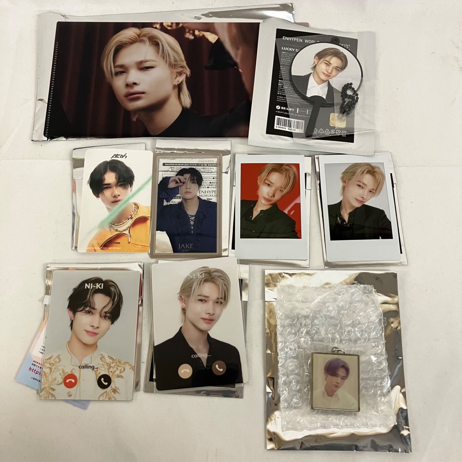 中古 ENHYPEN グッズ まとめ YLJ060 c117 - メルカリ