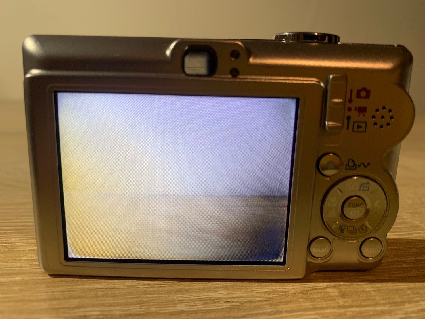 動作品 Canon キャノン IXY DIGITAL 60 シルバー コンデジ Canon IXY DIGITAL 60 シルバー
