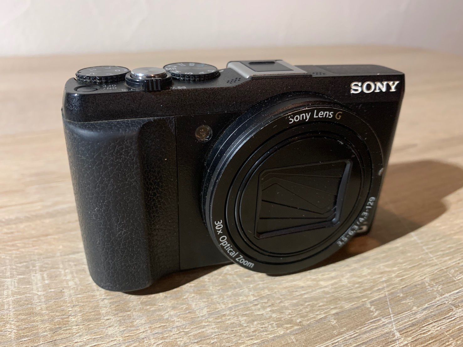 6650 Sony Cyber-shot DSC-HX60V ブラック デジカメ - メルカリ