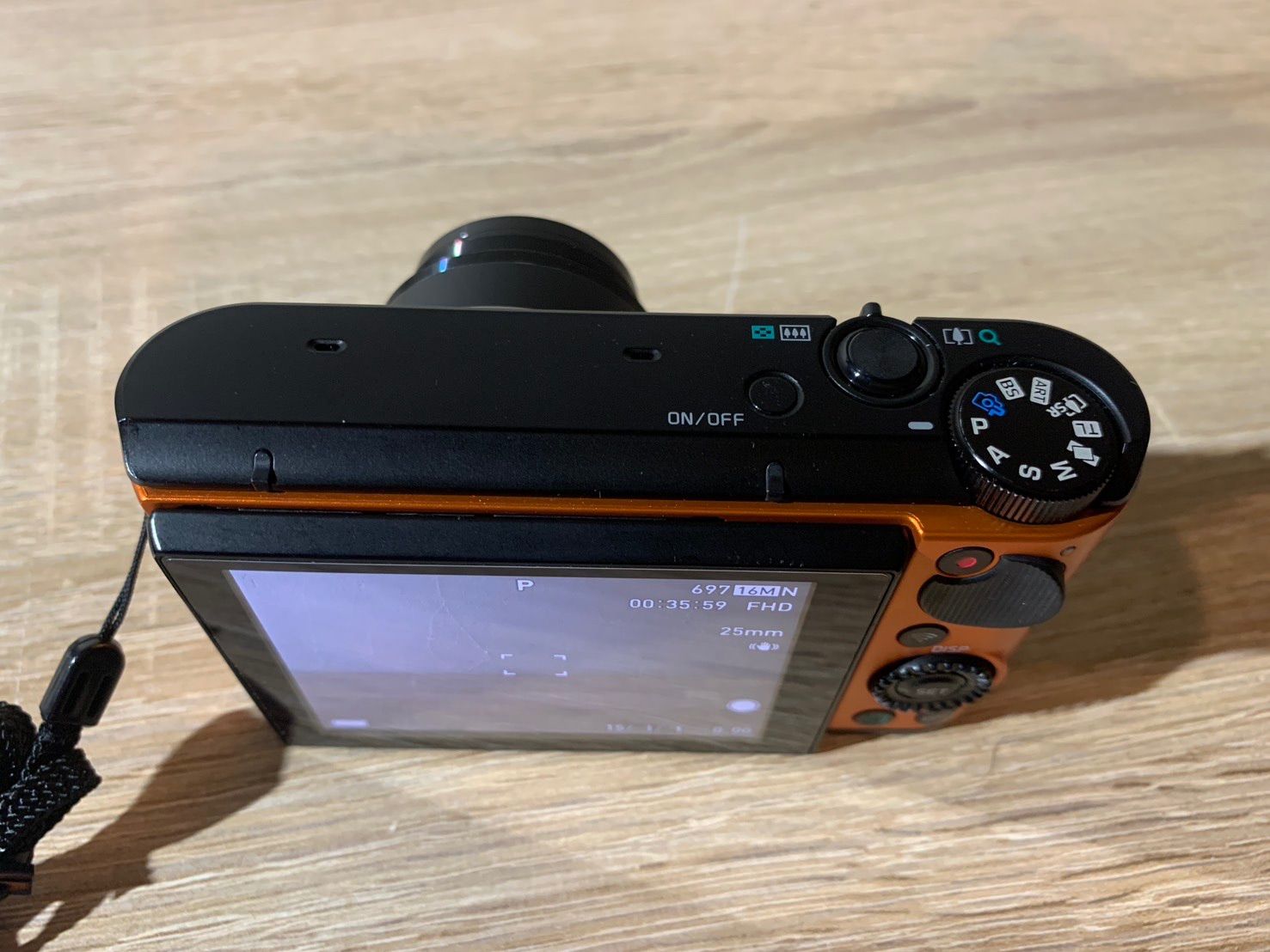 6653 Casio EXILIM EX-ZR1600 オレンジ デジカメ 美品 - メルカリ