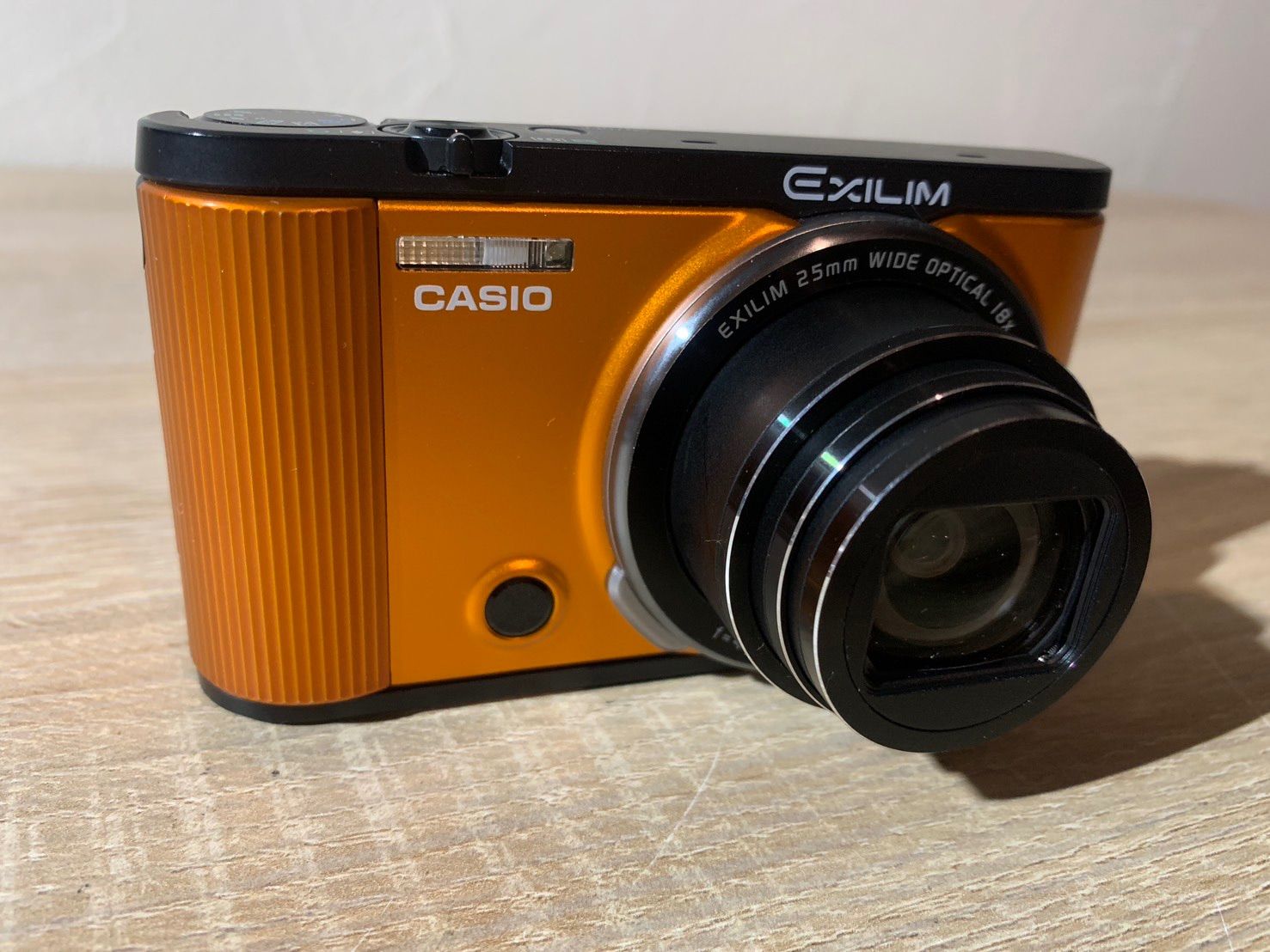 6653 Casio EXILIM EX-ZR1600 オレンジ デジカメ 美品 - メルカリ