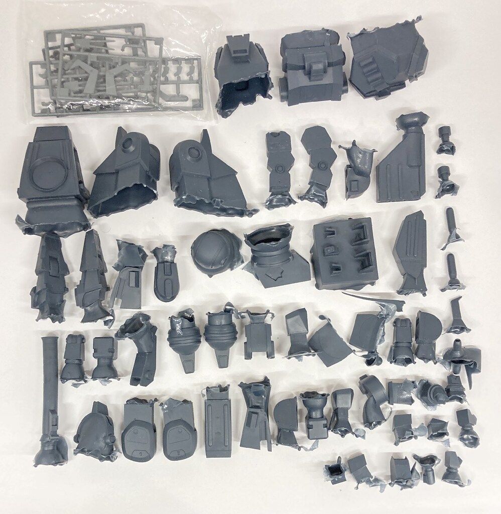 マックスファクトリー 1/24スケールソフビキット シャドウフレア 1