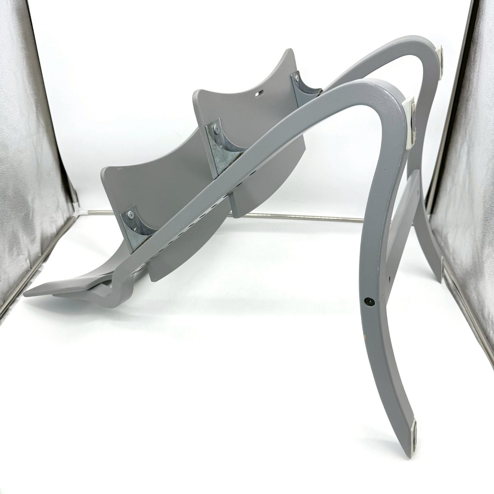 北欧デンマーク発のブランド名作「Leander」チェア 希少カラー♡グレー 北欧デンマーク発のブランド名作「Leander」チェア 希少カラー♡グレー