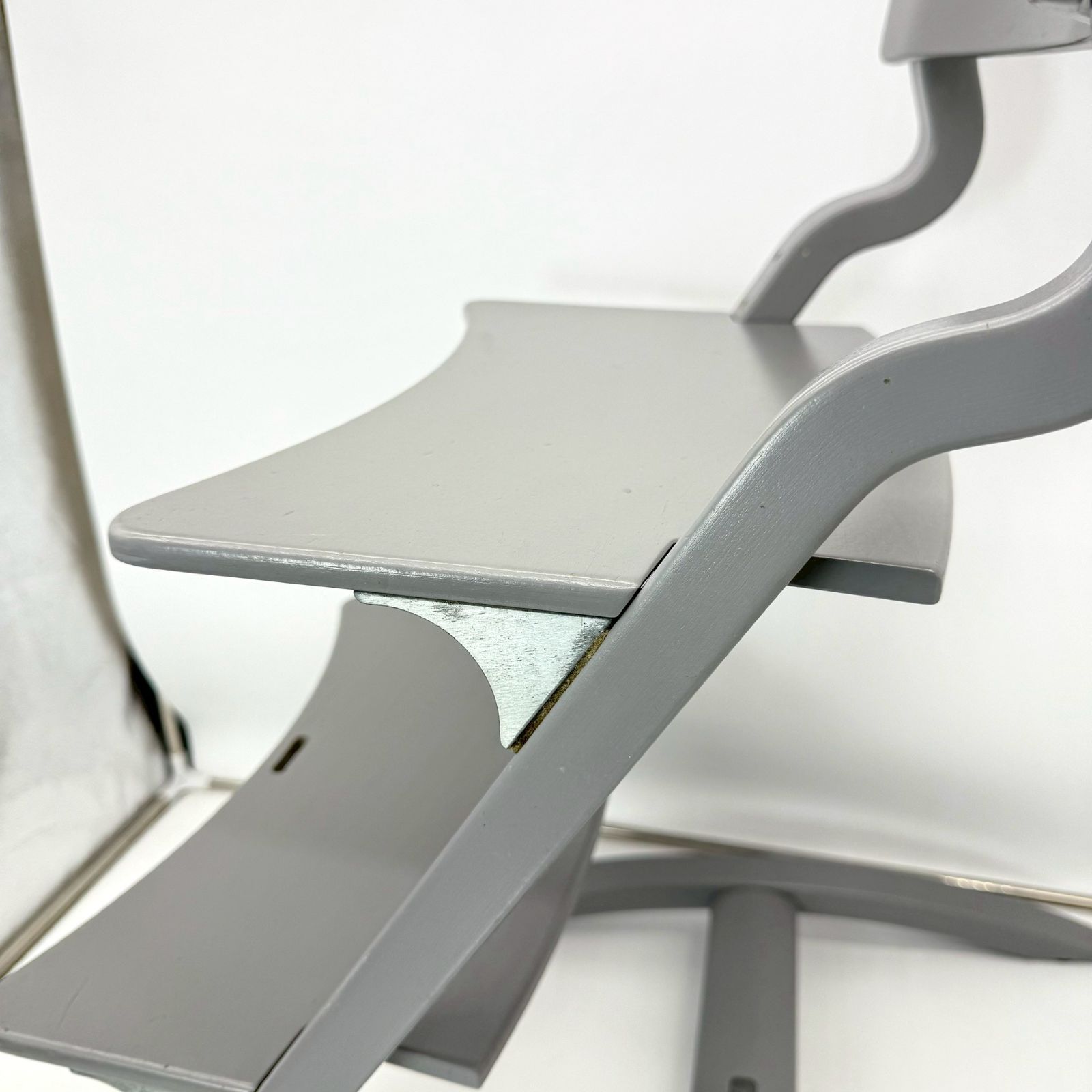 北欧デンマーク発のブランド名作「Leander」チェア 希少カラー♡グレー