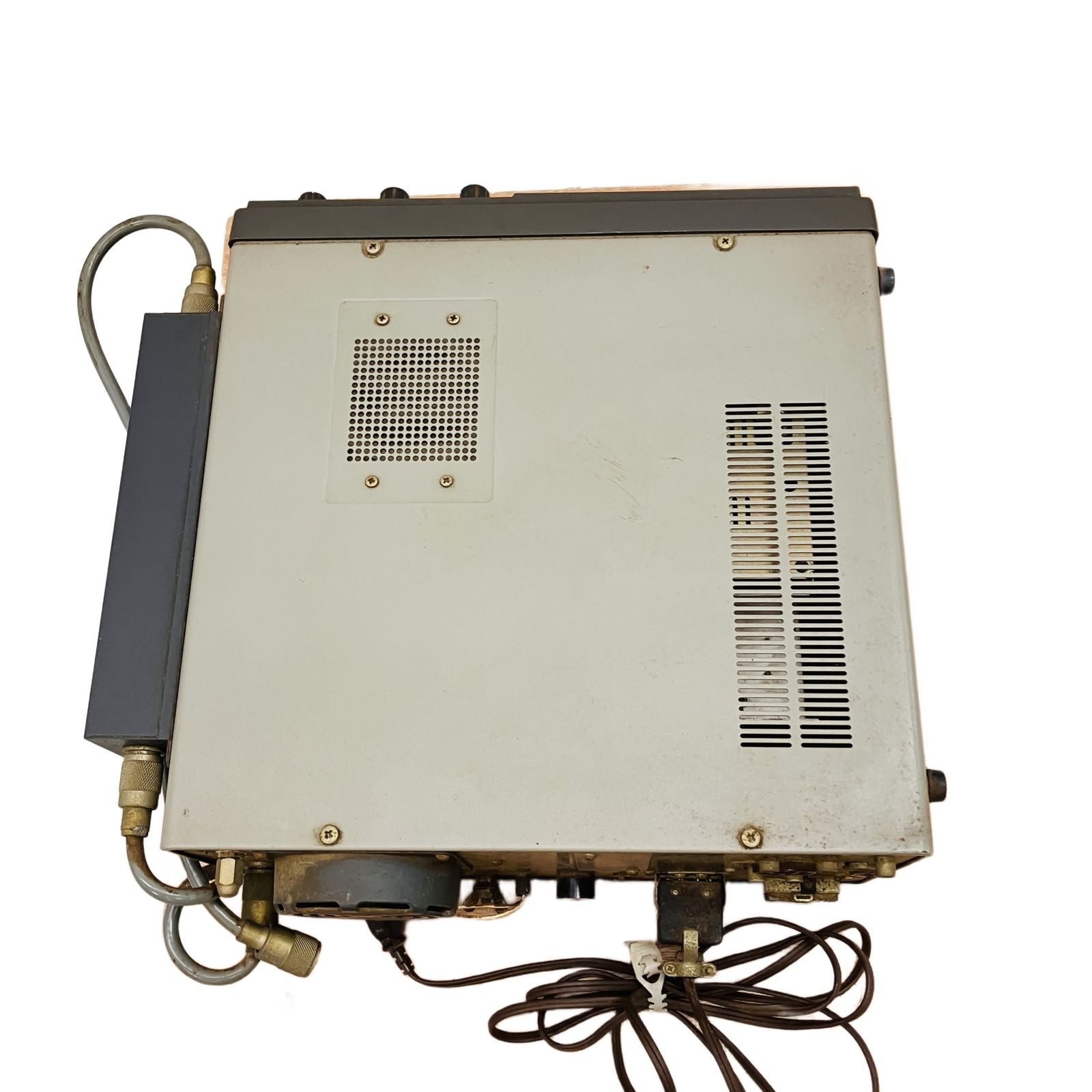 TRIO TS-820S 無線機 トランシーバー 現状品 ジャンク C10626595