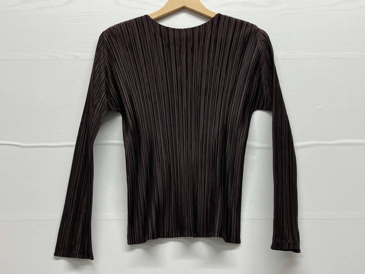 ブラックプリーツ長袖シャツ プリーツプリーズ PLEATS PLEASE ISSEY MIYAKE（シャツ/ブラウス(長袖/七分)）のフリマ