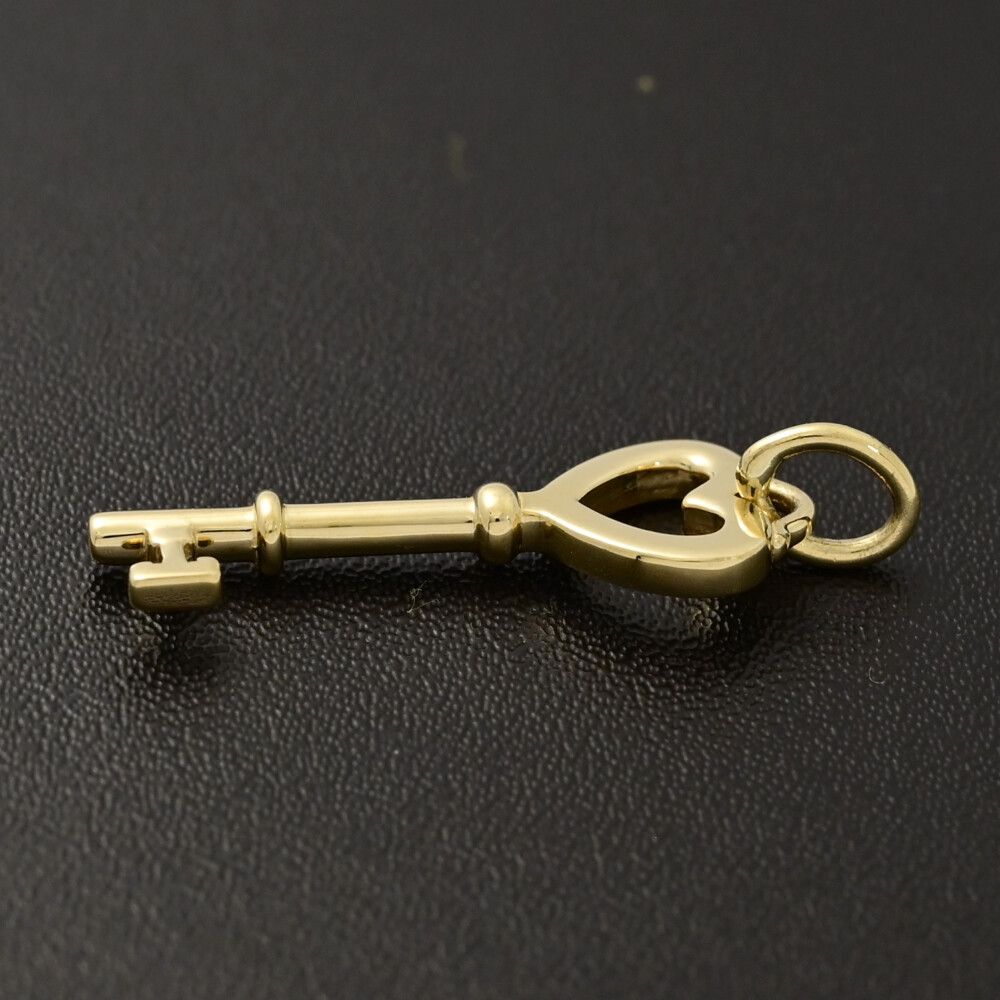 TIFFANY＆Co. ティファニー ハートキー ペンダントトップ/K18YG/750