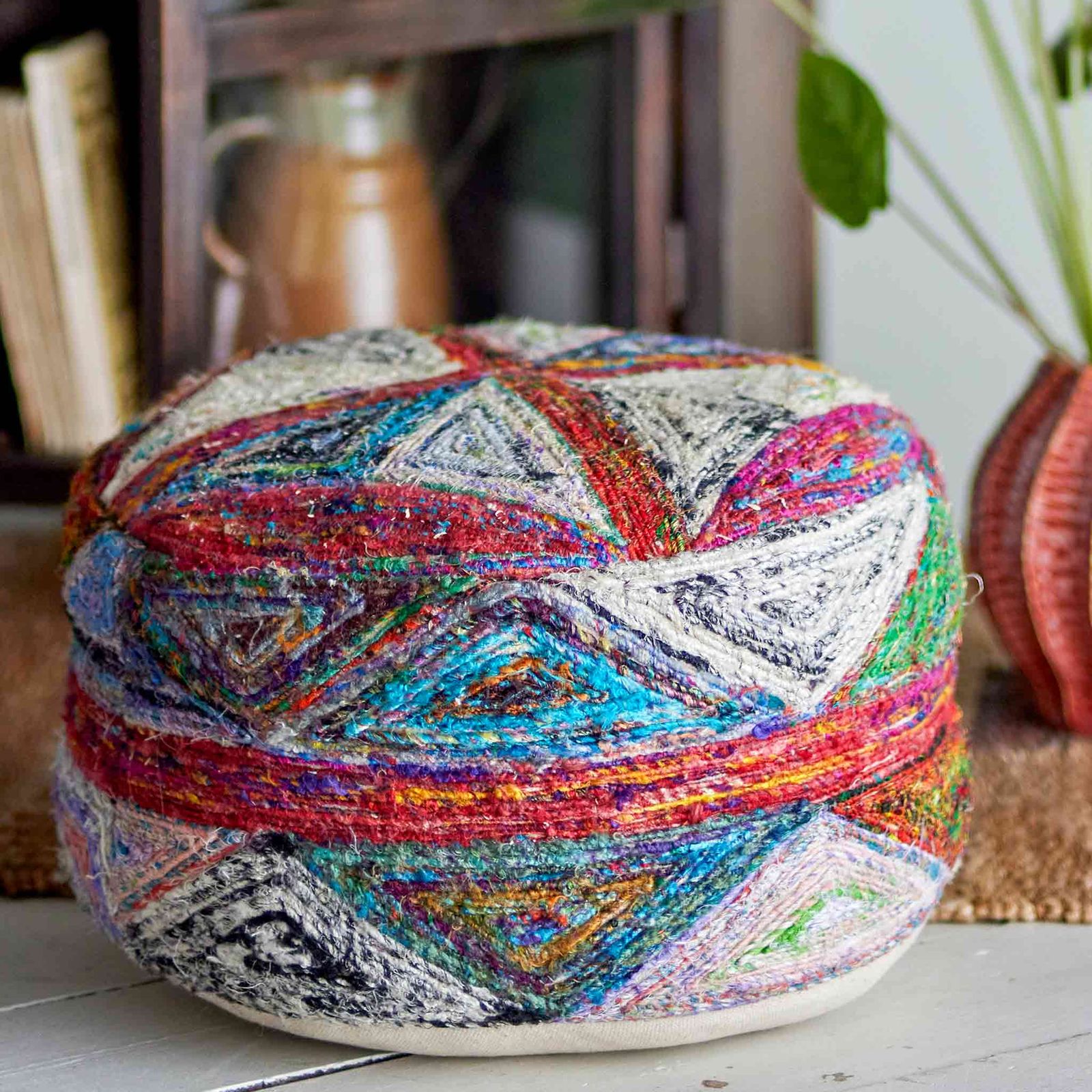 Bloomingville ブルーミングヴィル マルチカラーの個性的なプフ フットスツール Torano Pouf オットマン/15x82066436