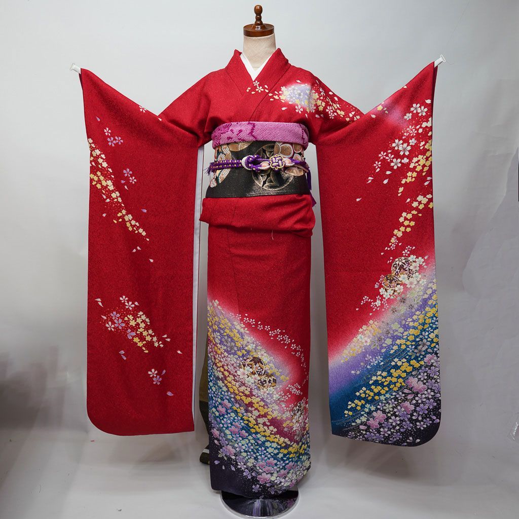 振袖 正絹 着物単品 仕立て上がり 濃赤色 古典柄 桜 さくら ラメ