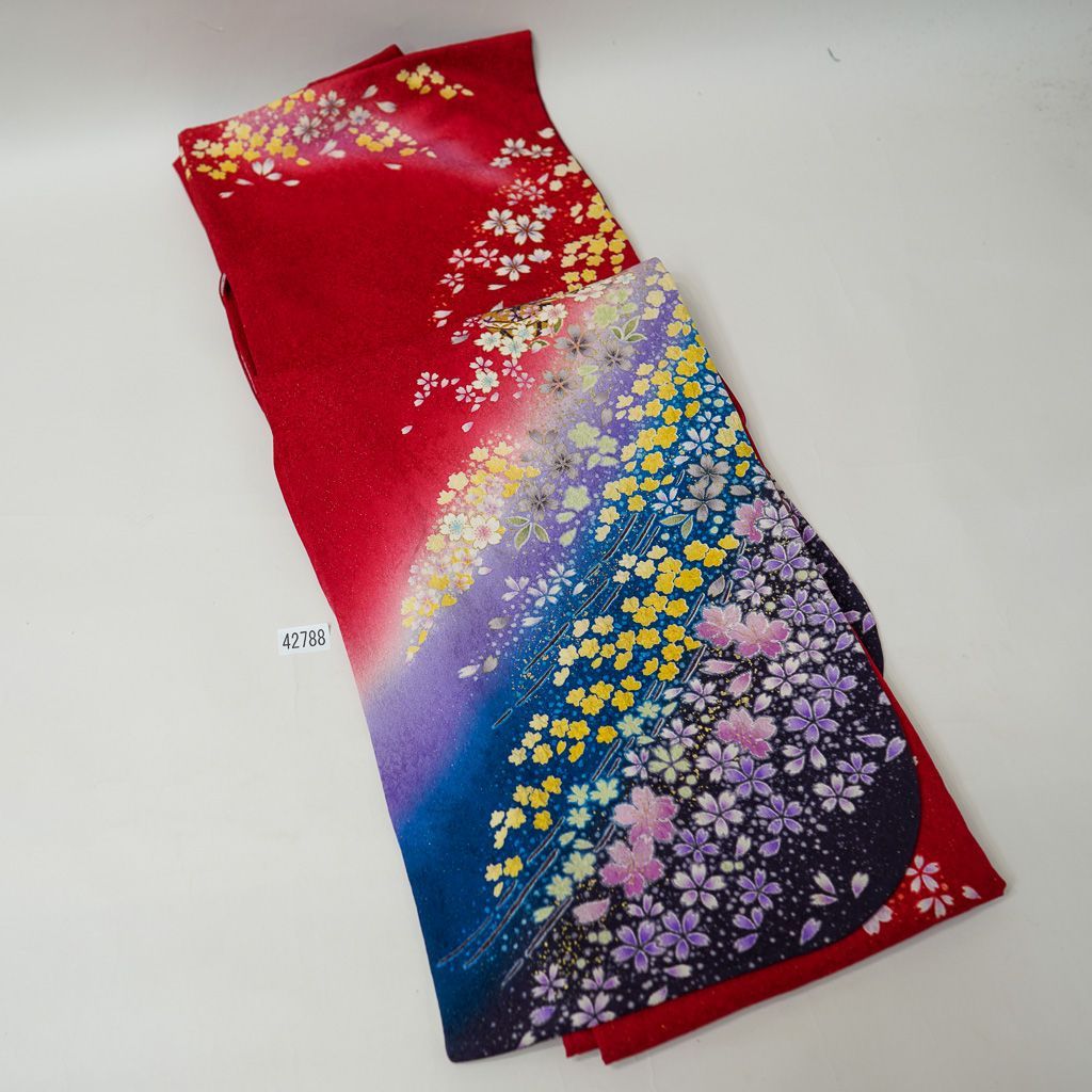 振袖 正絹 着物単品 仕立て上がり 濃赤色 古典柄 桜 さくら ラメ