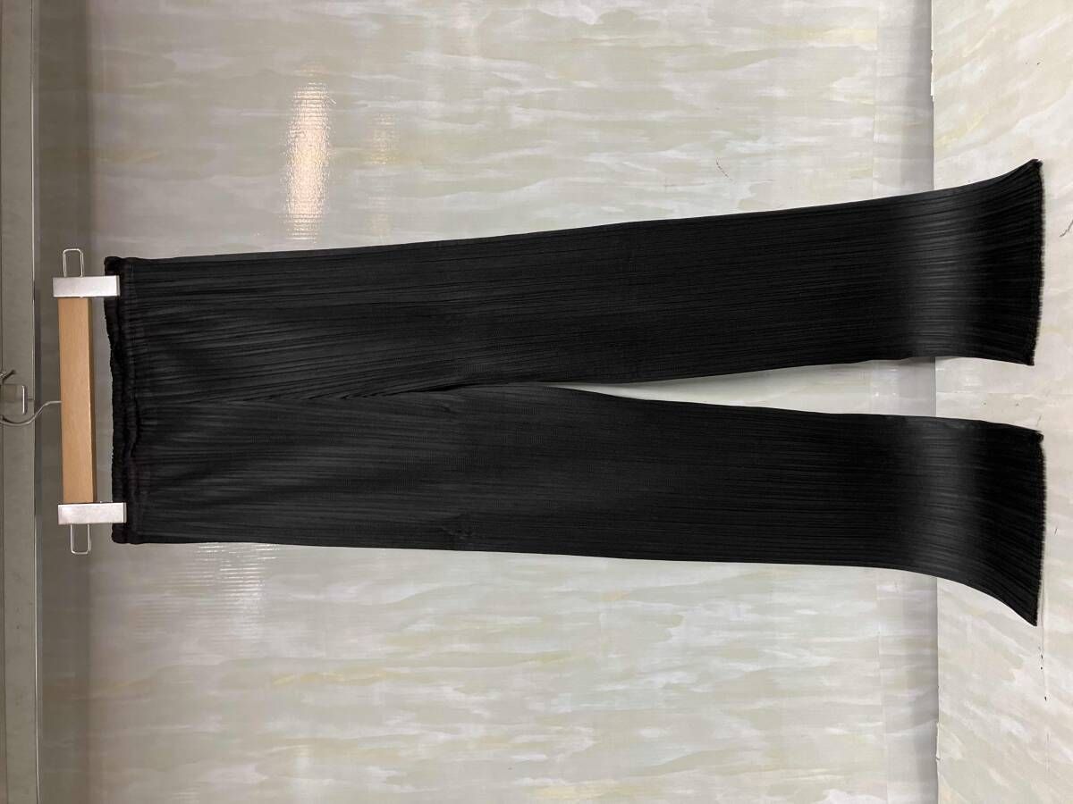 PLEATS PLEASE プリーツプリーズ ロングパンツ ブラック PP05-JF004