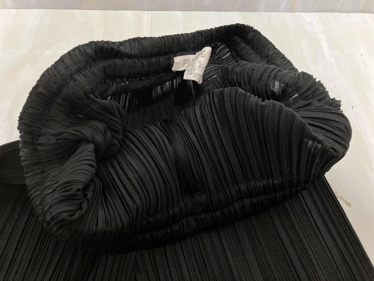 PLEATS PLEASE プリーツプリーズ ロングパンツ ブラック PP05-JF004