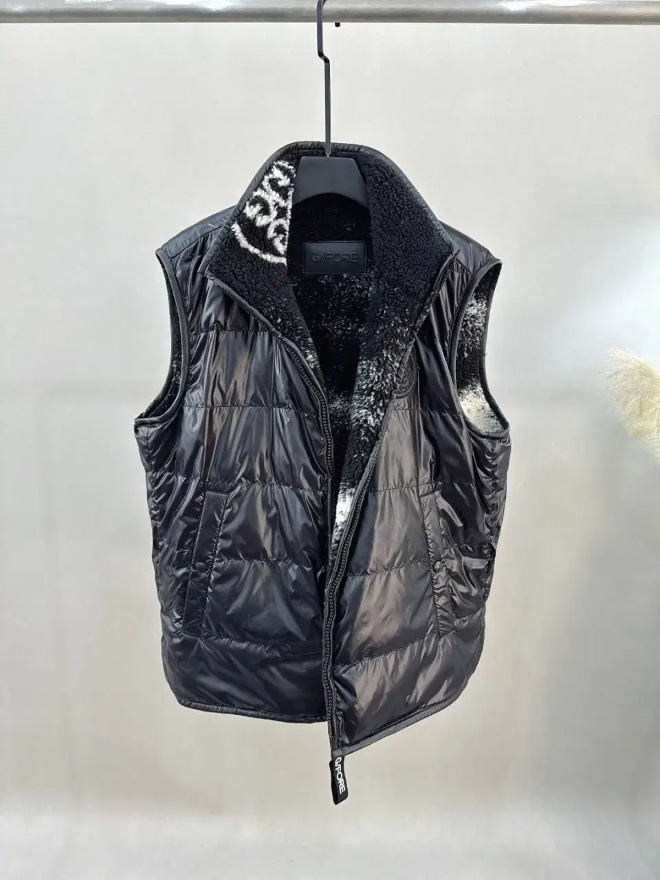 新作G/FOREジーフォアメンズベストsizeXXLブラック G FORE(ジーフォア) メンズゴルフ 冬 リバーシブル ベスト - メルカリ