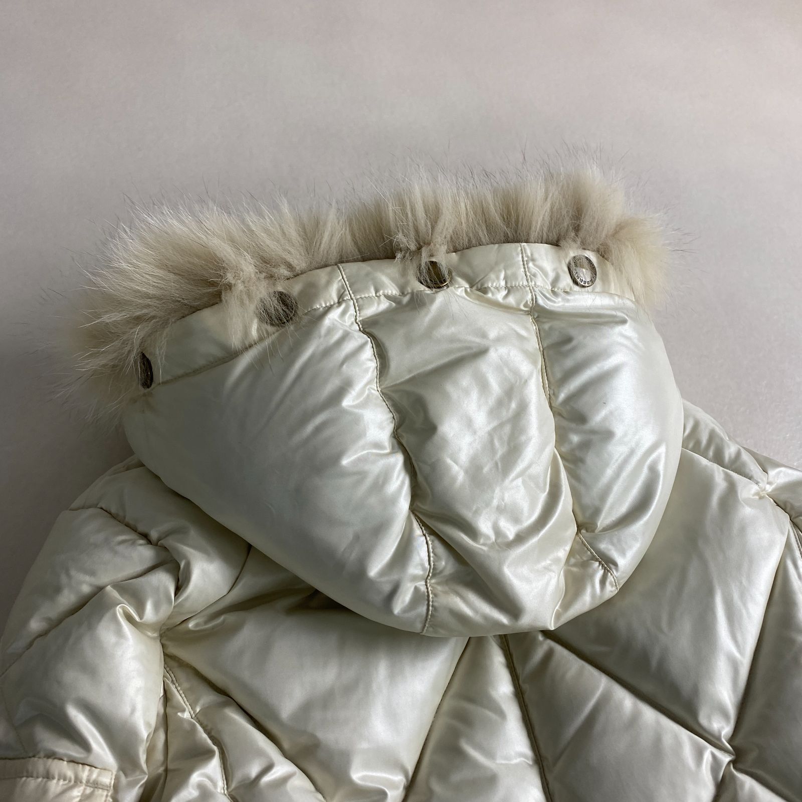 バーバリーロンドン ダウンコート ノバチェック ファー 2way ホワイト