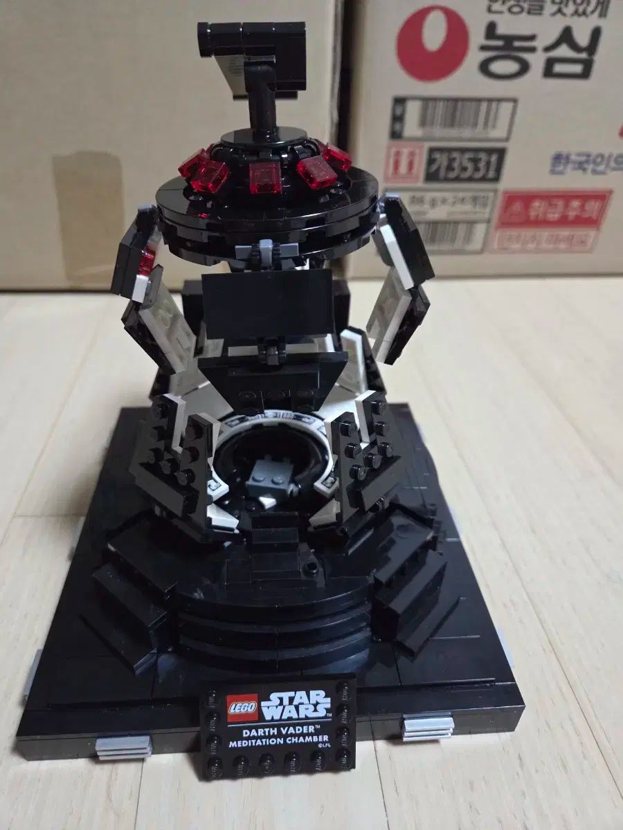 LEGOスター・ウォーズ 75296 ダース・ベイダー名想チャンバー 出品