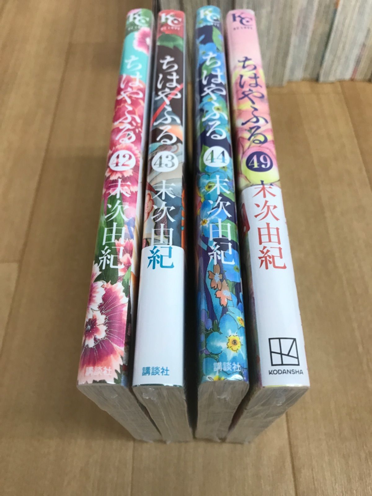 ☆【未開封4冊】 ちはやふる 1～50巻 全巻＋関連本7冊 コミックセット