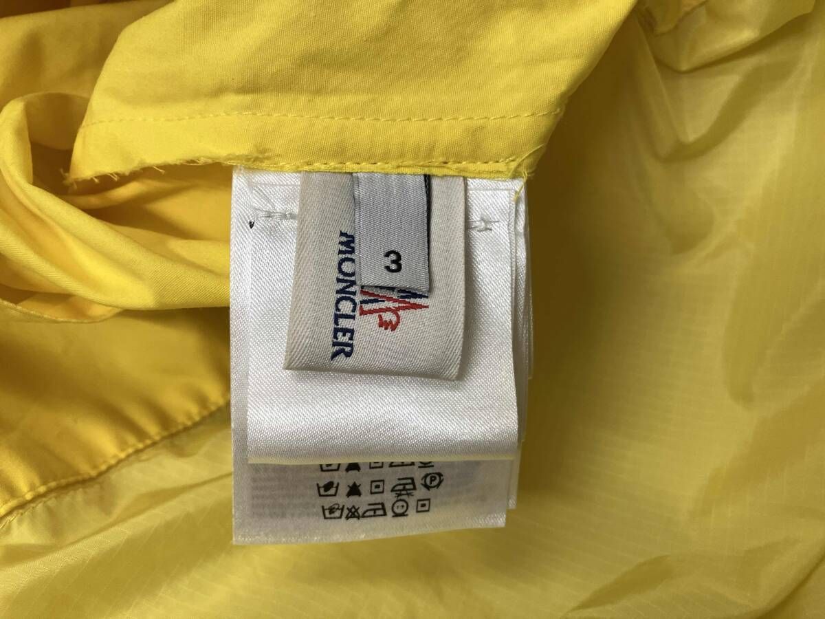  イエロー MONCLER マウンテンパーカー マウンテンパーカー ジャケット アウター