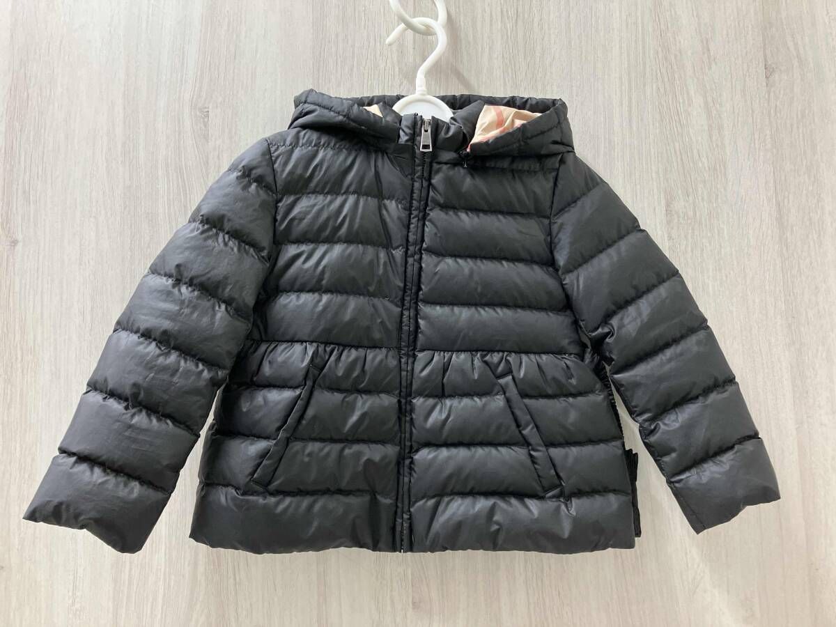 BURBERRY ダウンジャケット　98㎝　3y Burberry バーバリー サイズ表記3Y 98cm ダウンジャケット 子供服