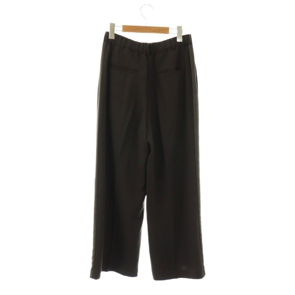 オンワード樫山　23区S ガウチョパンツ　25SS 最新モデル 自由区 オンワード樫山 25SS バックサテンジョーゼットワイド パンツ