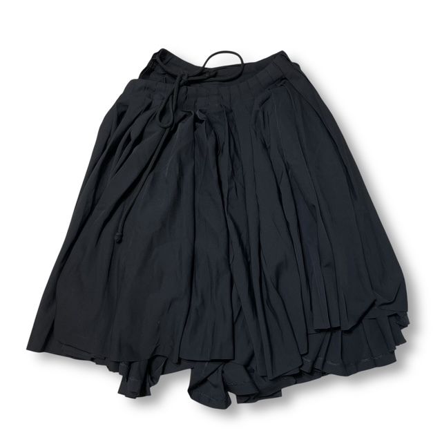 PRADA プラダ スカート Prada プラダ 膝丈スカート 光沢ブラック