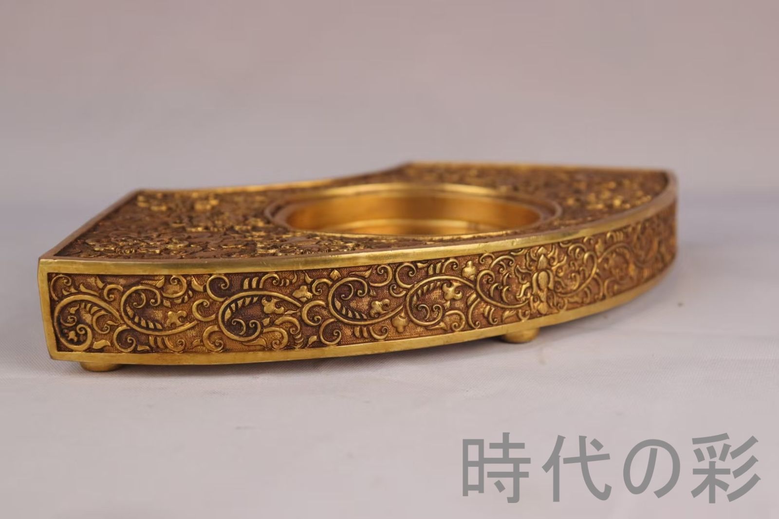 旧蔵 清代 鍍金銅硯台』精銅製文房雅器 鍍金仕上 中国古美術 骨董品