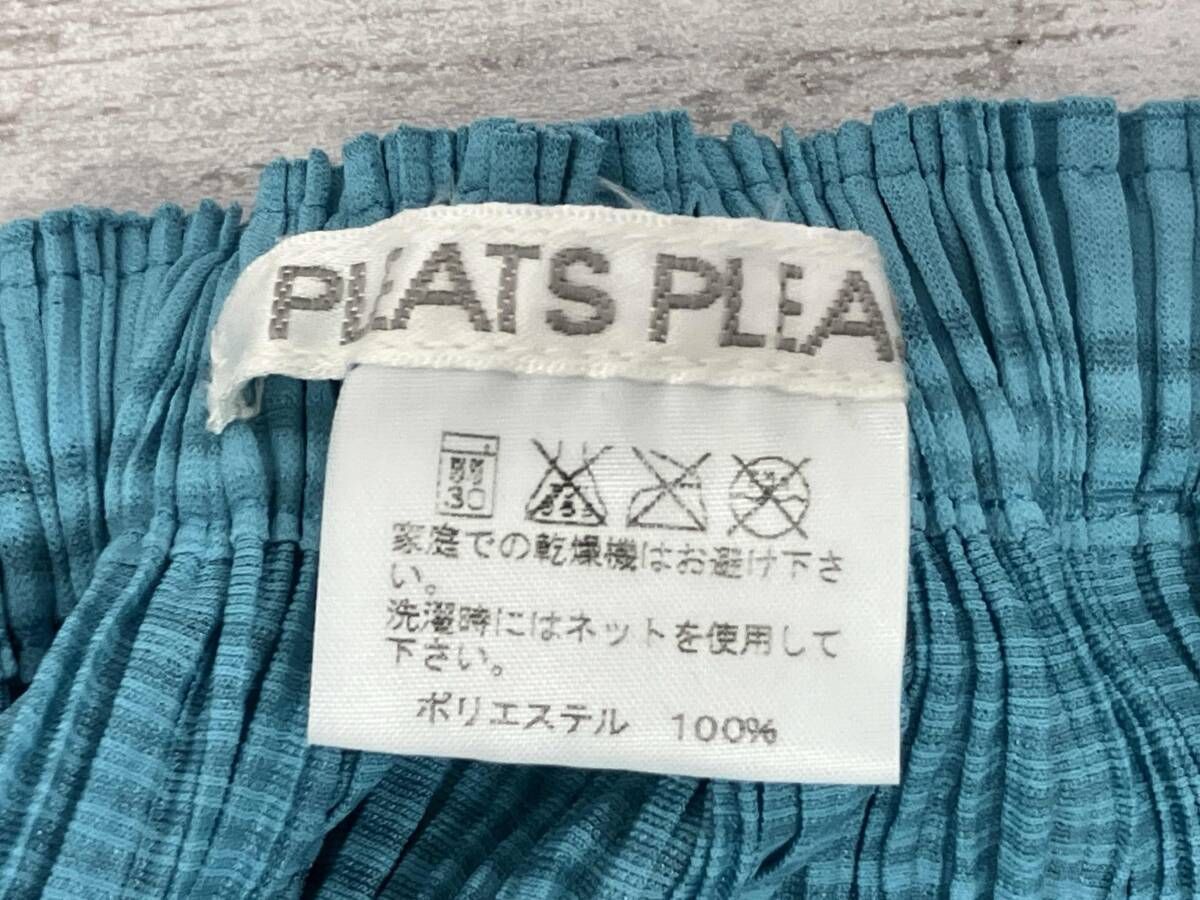PLEATS