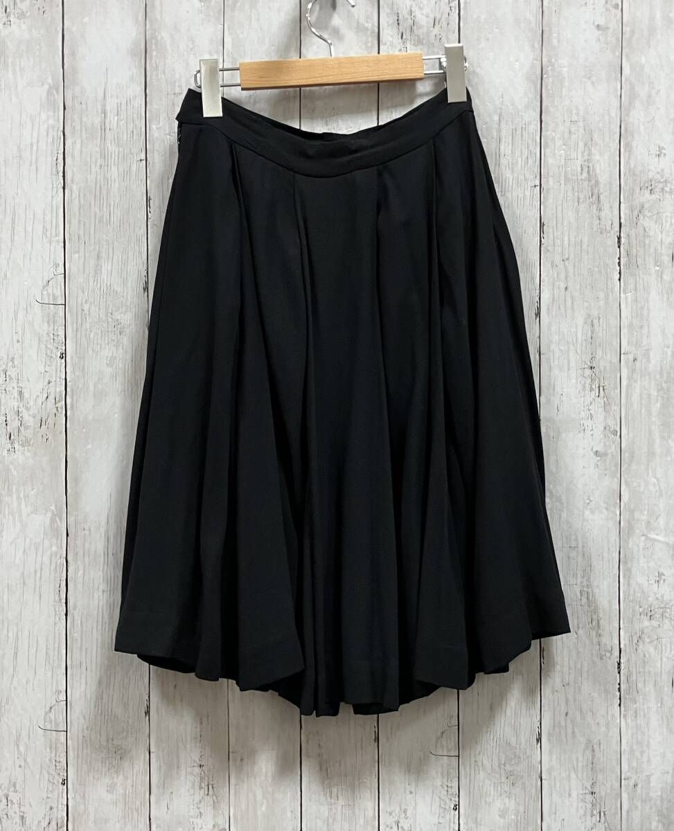黒いフレアスカート プリーツデザイン ヴィヴィアンウエストウッド VIVIENNE WESTWOOD RED LABEL／90s／オリゾンティ／ブラック スカート