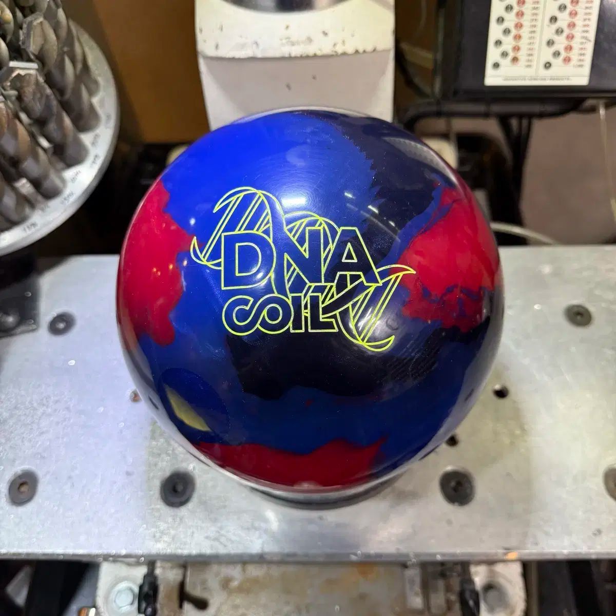 送料込み【新品】DNA・コイル　ストーム　15ポンド3オンス 3 Amazon | ストームDNAコイル15ポンド。 | Storm | ボウリング