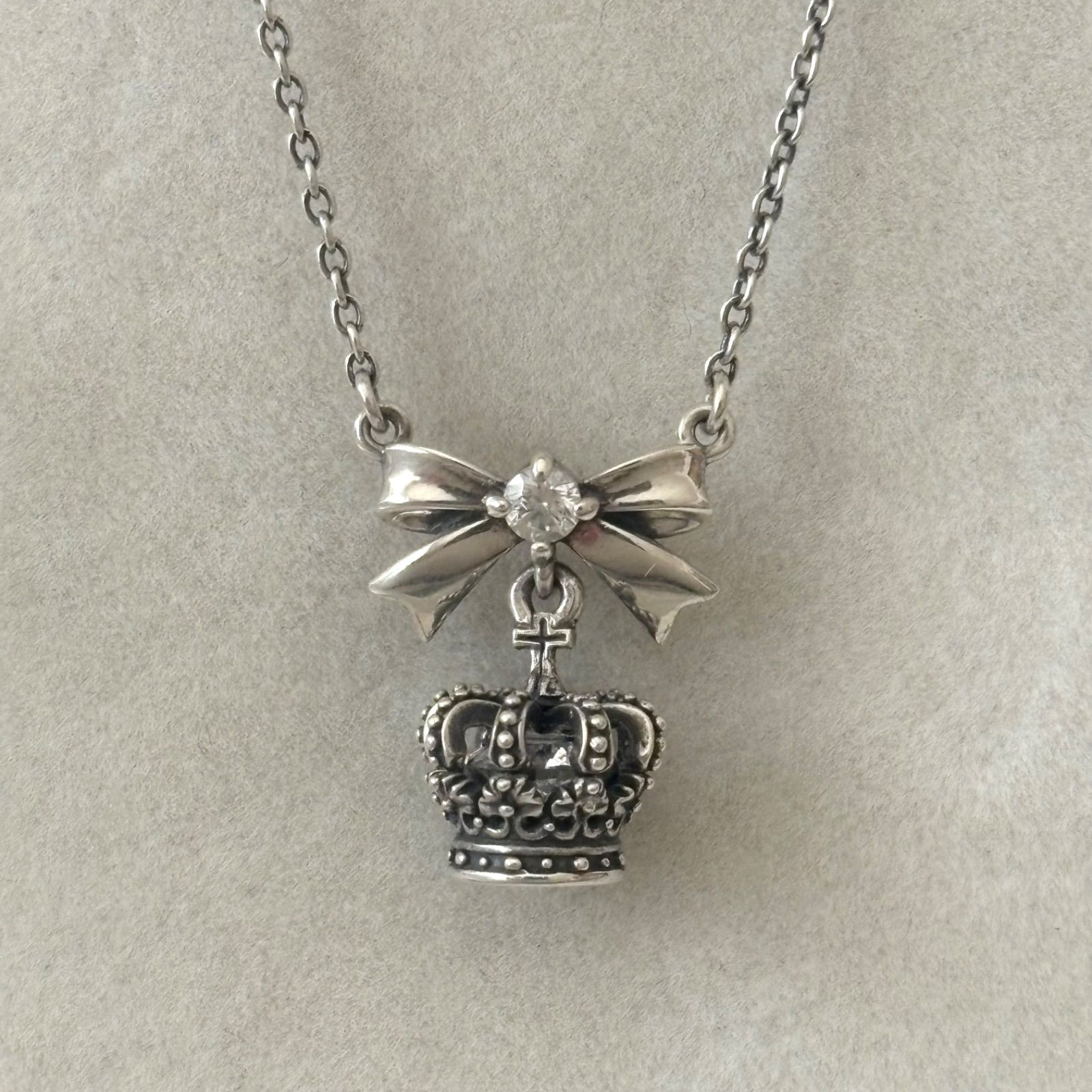 最安値 JUSTIN DAVIS ジャスティンデイビス クラウンリボンネックレス DREAM TIME/CROWN ネックレス | ジャスティン デイビス（JUSTIN DAVIS