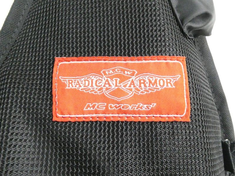 MCワークス ロックマン ベスト 4 (01-8110430004) - メルカリ