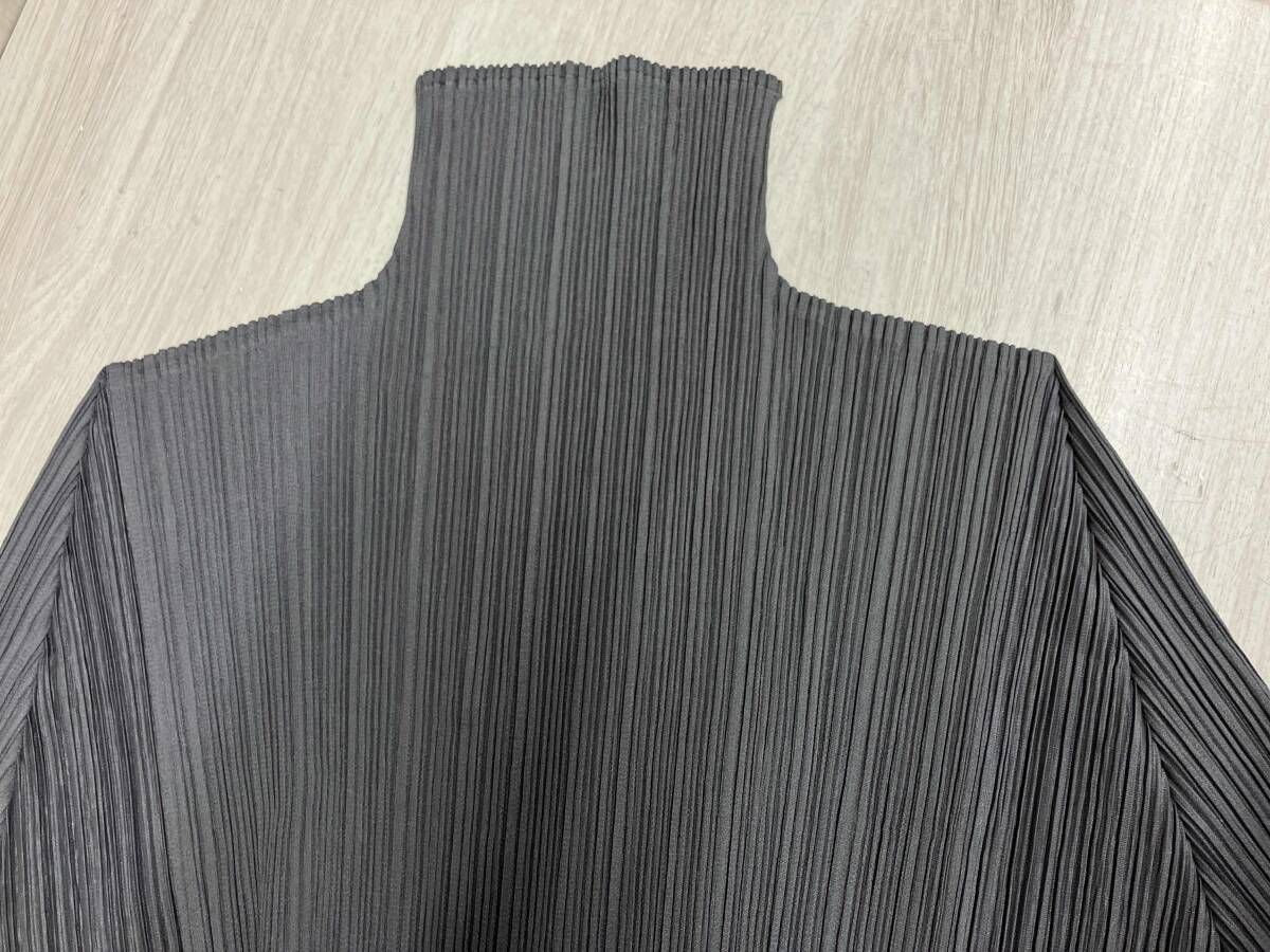 PLEATS PLEASE ISSEYMIYAKE プリーツ ハイネック 長袖 グレー サイズ3