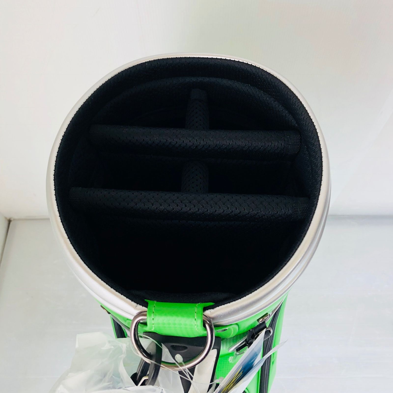 未使用品 BRIDGESTONE ブリヂストン 9型 2.9kg キャディバッグ ゴルフ