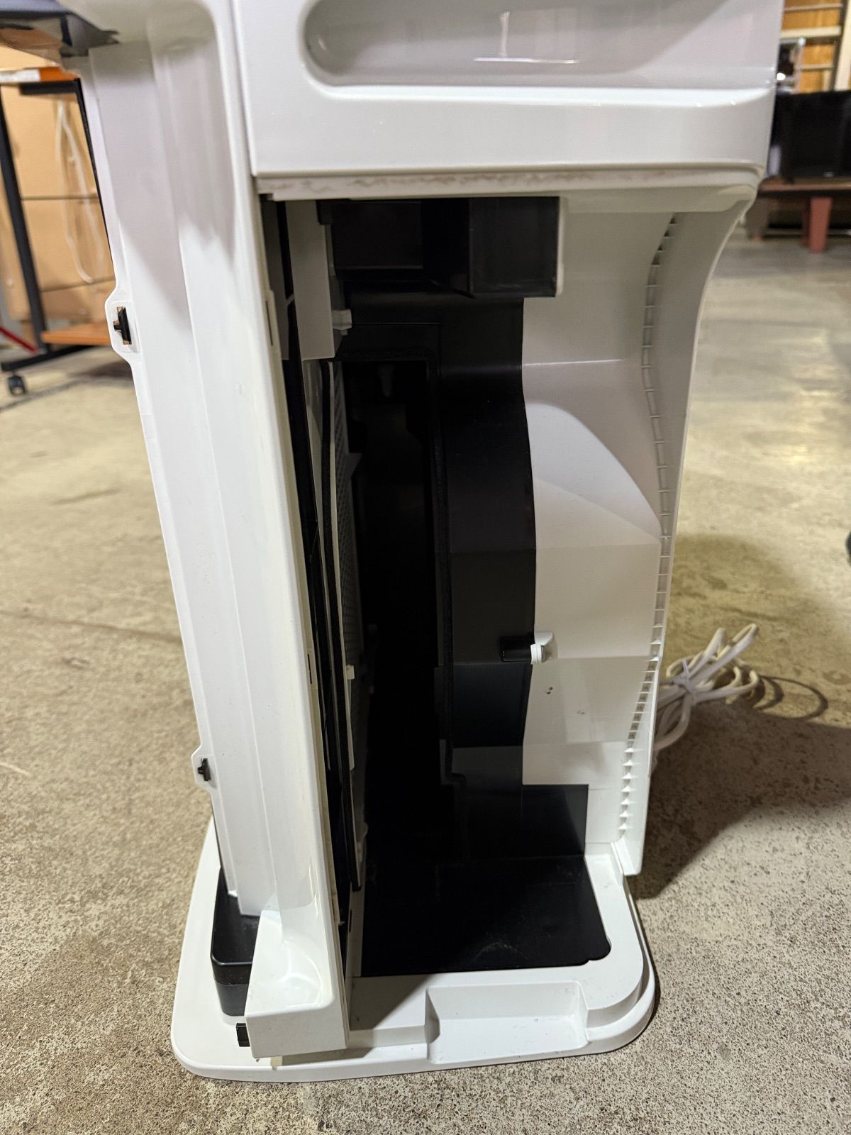 中古 ダイキン 加湿空気清浄機 MCK70XY-W 2020年製 動作確認済み