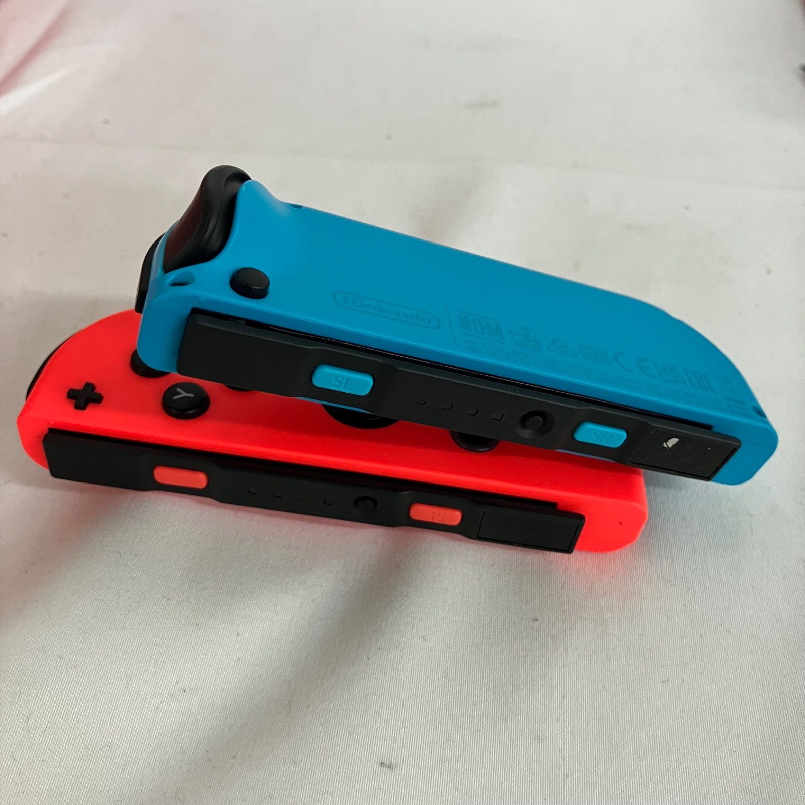 Nintendo switch 本体 有機ELモデル ネオン　新品未使用 Nintendo Switch 有機ELモデル ネオンブルネオンレッド Nintendo