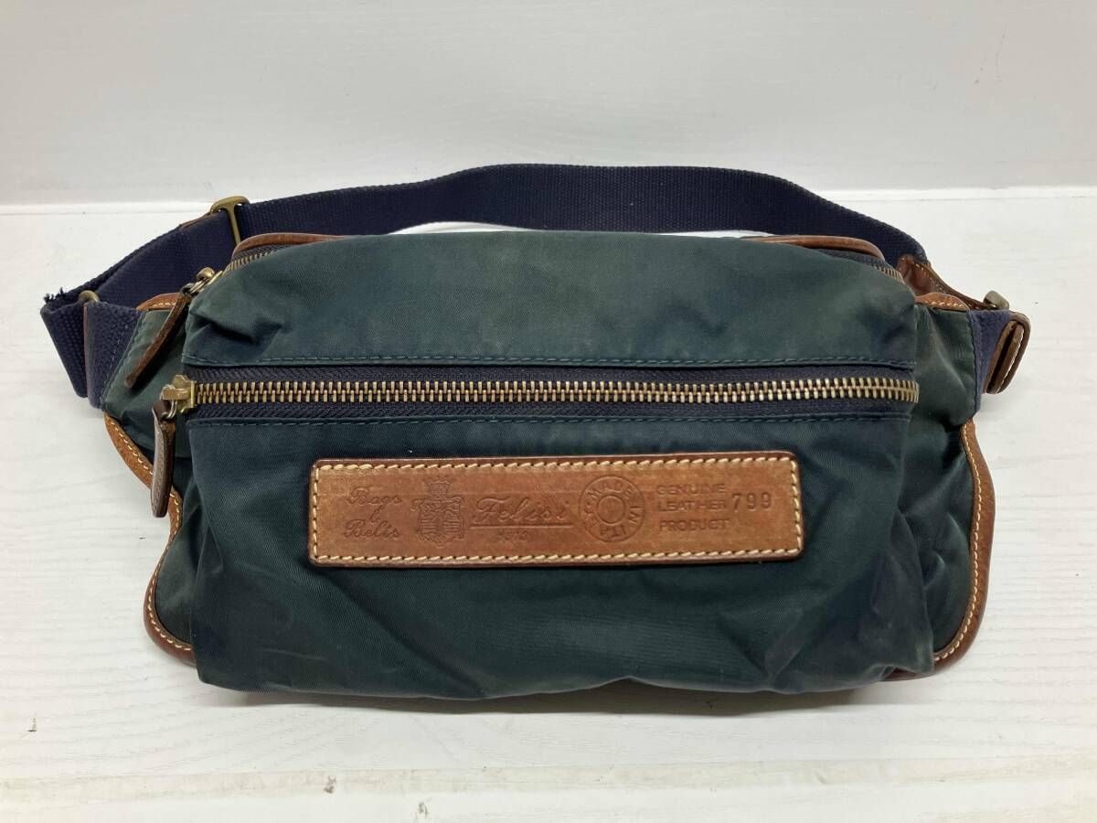 Felisi フェリージ ボディバッグ ウエストバッグ 799 割引 ネイビー